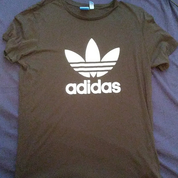 Adidas T-shirt - Picture 1 of 1